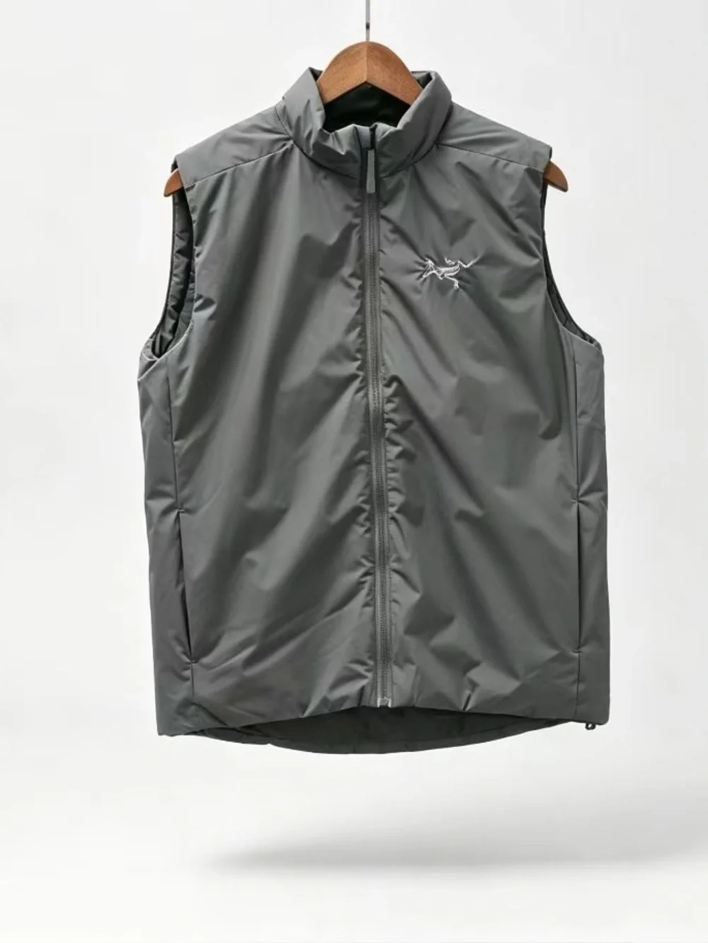 Arc'teryxx Men's Slate Grey Insulated Vest